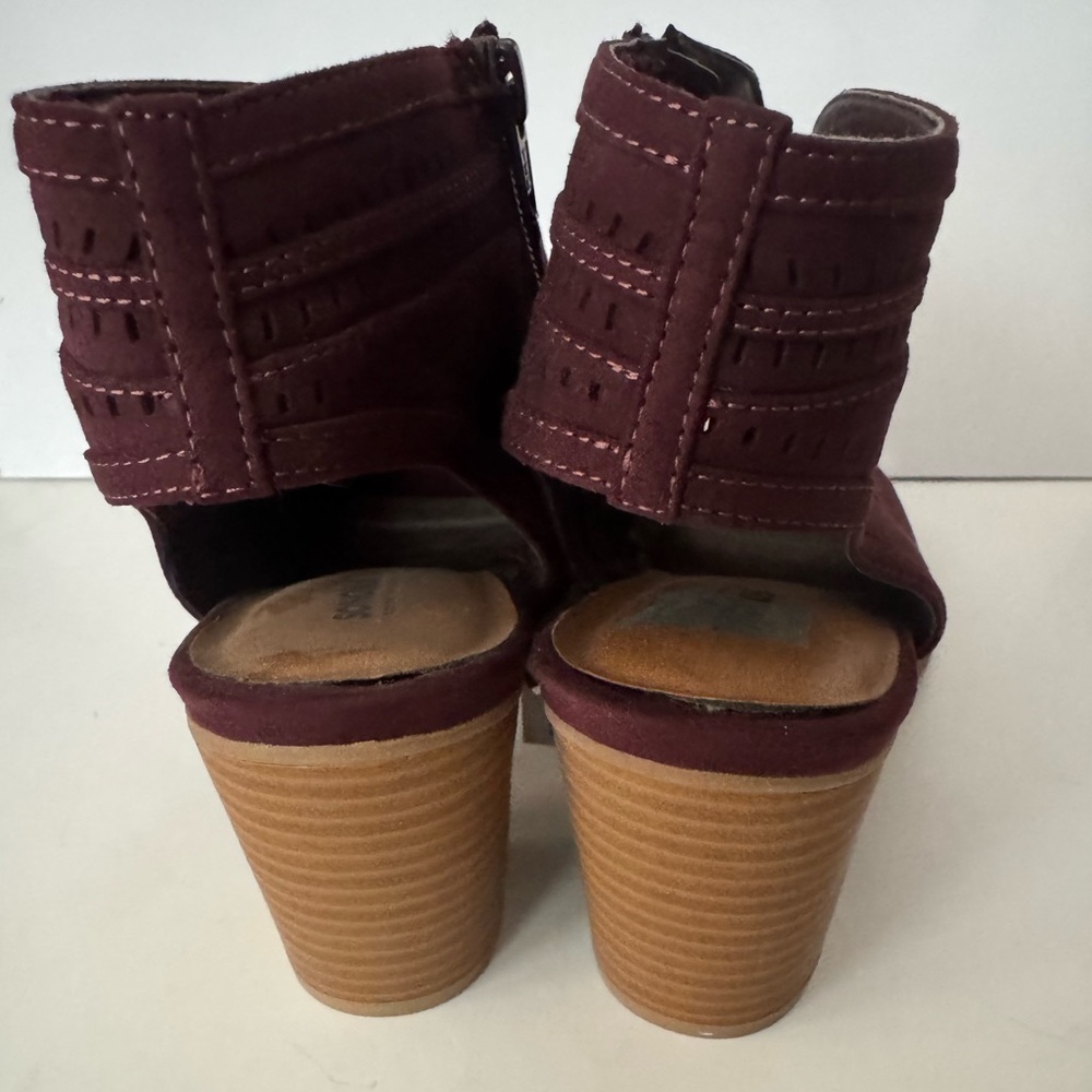 NWT SONOMA Thelma BurgundyTextile Peep Toe Zip Booties, Size 10 M - Picture 4 of 8